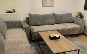 Chambre privée Sdb kitchenette proche de Paris